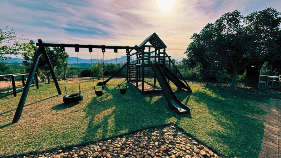 4 Bedroom Property for Sale in Grootbrakhoogte Western Cape